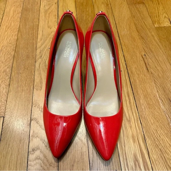 Michael Kors pumps - Picture 1 of 4